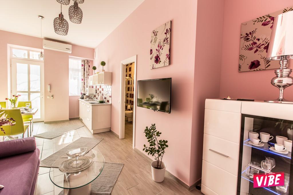 Bp Design Hotel And Apartman Budapest Extérieur photo