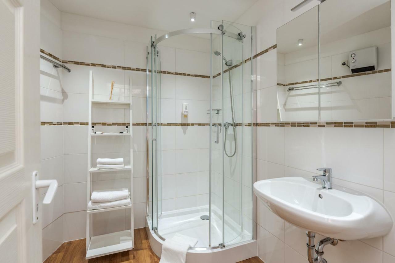 Bp Design Hotel And Apartman Budapest Extérieur photo
