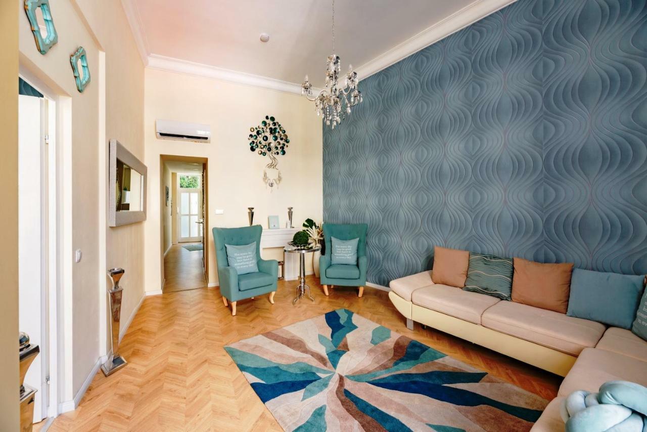 Bp Design Hotel And Apartman Budapest Extérieur photo